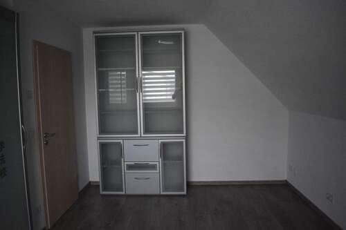 Zimmer 2 - 