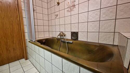 Badezimmer Erdgeschoss (3) - 