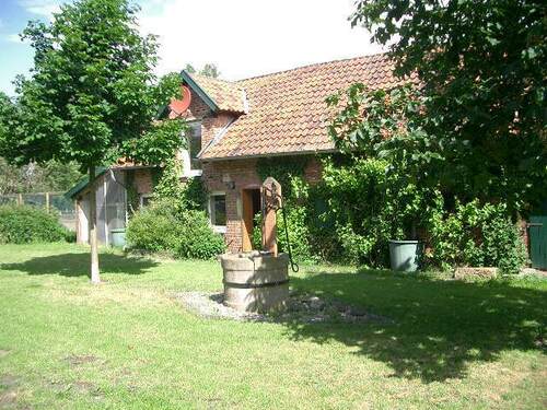 Gästehaus - Mehrfamilienhaus, Wohnhaus in Lehrte zum Kaufen