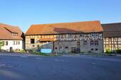 Hausansicht - ***Restbauernhof für Renovier in Knüllwald-Oberbeisheim zu verkaufen***
