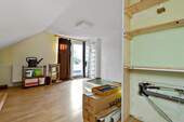 Zimmer 3 - 