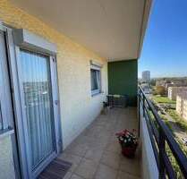 Helle 3 – Zimmer-Wohnung im 8. OG mit 2 Balkonen - Lahr/Schwarzwald