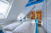 Schlafzimmer mit integrierter Sauna - 2 Zimmer Etagenwohnung in Hamburg