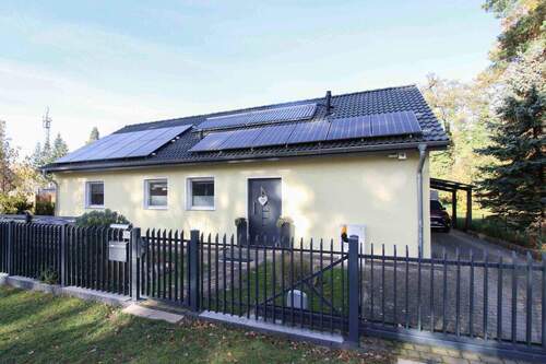 Frontansicht - 8 Zimmer Einfamilienhaus zum Kaufen in Petershagen/Eggersdorf