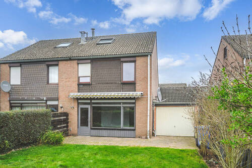 Titelbild - Merzenich! Gepflegtes Einfamilienhaus mit großer Garage in verkehrsberuhigtem Wohnumfeld