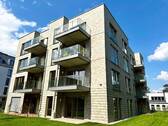 Hausansicht - * Traumblick - HafenCity - großzügige und moderne 3-Raumwohnung mit Balkon - direkt an der Elbe*