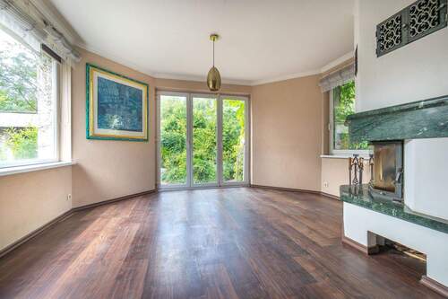 EG Wohnzimmer Ansicht 2 - 