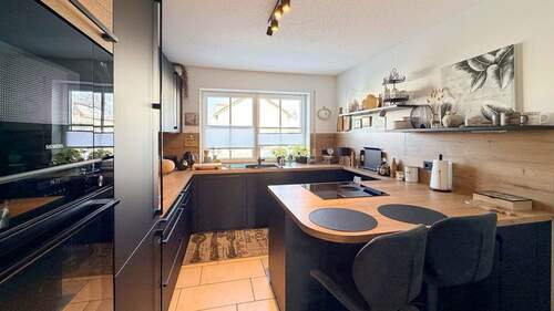 Küche mit Kochinsel - 