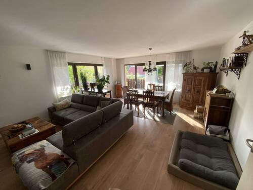 Wohn-/Esszimmer EG - 