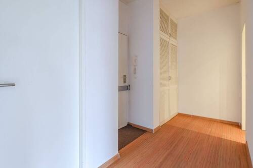 Flur - 2 Zimmer Etagenwohnung in Berlin