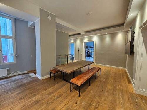 Entrée - Büro mit 471,00 m&sup2; in Berlin zur Miete