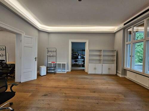 Büro im EG - 