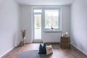 Wohnzimmer Vergleichswohnung - Ab sofort verfügbare 3-Raum-Wohnung mit Balkon