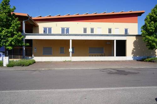 IndStr 1 (1) - Büro u. Sozialräume, 183 m² in Appenweier, Industriestraße 1