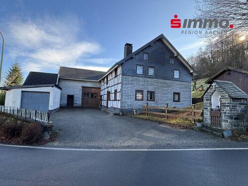 Frontansicht - 6 Zimmer Einfamilienhaus zum Kaufen in Monschau