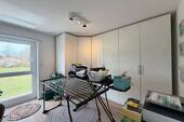 1.OG Ankleideraum_Schlafzimmer_Büro - 