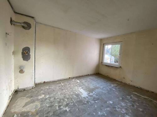 Wohnen - 2 Zimmer Etagenwohnung zum Kaufen in Rödental