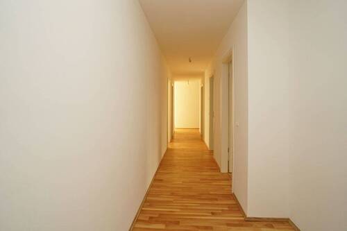 Flur - 