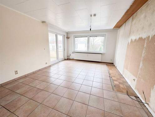 großes Wohnzimmer IST-Zustand - 