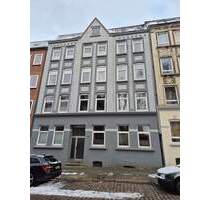 Helle 2-Zimmer-Whg. mit Balkon in gepflegtem Altbau Braustr. 8, Kiel