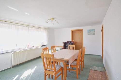 Wohnzimmer EG - 6 Zimmer Doppelhaushälfte zum Kaufen in Ribnitz-Damgarten / Damgarten