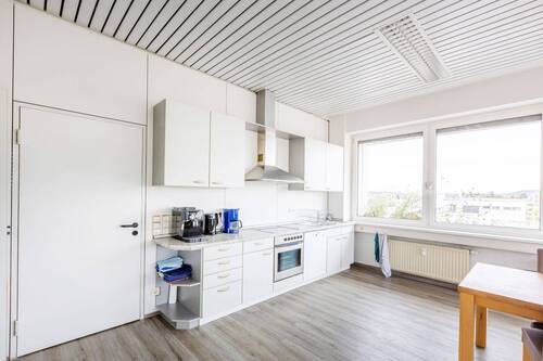 Küche / Aufenthaltsraum - Büro in Fellbach