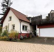 Wohnen mit Geschichte und Herz: Einfamilienhaus mit Wintergarten, Dachterrasse & Garten in Bühl-Eisental