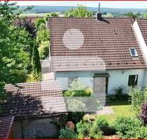 Ein Haus - zwei Wohnungen - 625.000,00&nbsp;EUR Kaufpreis, ca.&nbsp; 159,00&nbsp;m&sup2;&nbsp;Wohnfl&auml;che in Neunkirchen (PLZ: 91077)