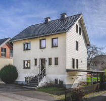 Seltene Gelegenheit in Rurberg: Haus am Rursee mit Seeblick - Simmerath