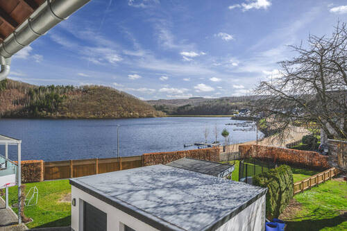 Ausblick See - Einfamilienhaus mit 171,00 m&sup2; in Simmerath zum Kaufen