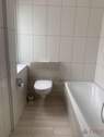 Bad mit Badewanne - 3 Zimmer Etagenwohnung in Deggendorf