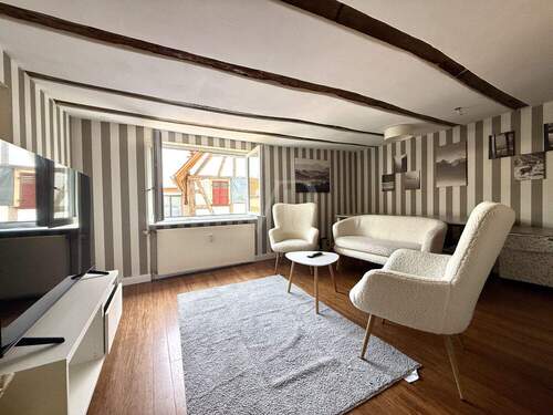 Wohnzimmer OG - 7 Zimmer Mehrfamilienhaus, Wohnhaus zum Kaufen in Hofheim am Taunus