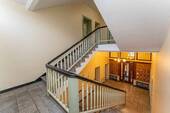 Treppenhaus - Etagenwohnung mit 94,00 m&sup2; in Berlin zum Kaufen