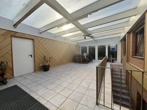 überdachteTerrasse - Bungalow mit 140,00 m&sup2; in Baesweiler zum Kaufen