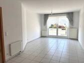 Wohnraum mit Balkon - 3 Zimmer Etagenwohnung in Kempen
