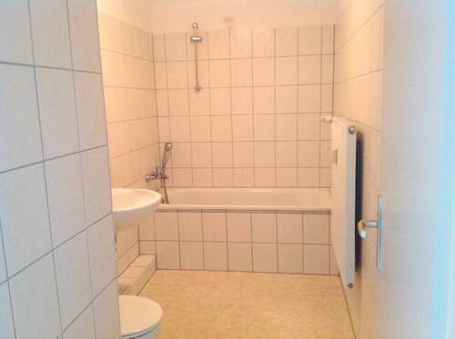 Badezimmer Beispiel 2.jpg - 
