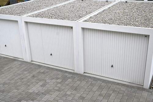 Außen Garagen - 