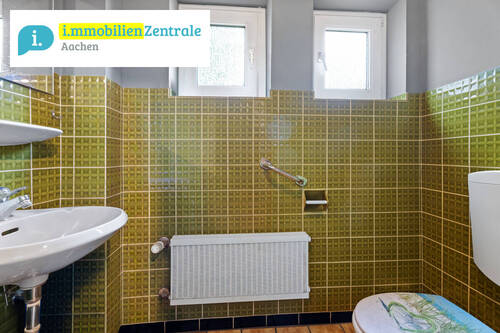 Gäste WC - 6 Zimmer Einfamilienhaus in Eschweiler