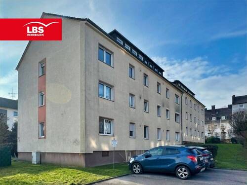 Rückseitige Hausansicht - 3 Zimmer Etagenwohnung in Essen