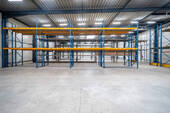 Isolierte Lagerhalle - 
