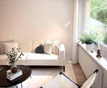 Wohnzimmer - hochwertig frisch sanierte 2-Zimmer-Wohnung am Eilbekkanal im Zentrum Hamburgs