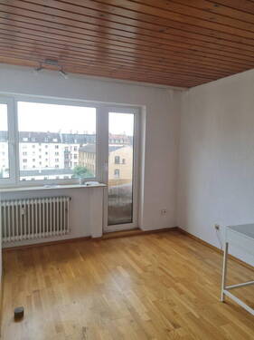 Bild 2 - 2 Zimmer Etagenwohnung zum Kaufen in Offenbach