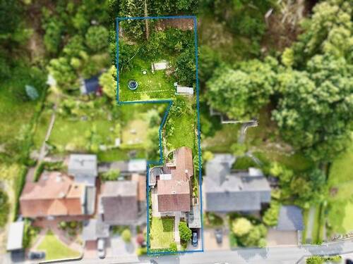 Grundstücksübersicht - Familienidyll am Waldrand - Einfamilienhaus mit großem Garten in Porta Westfalica