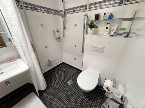 Wohnung 1 Duschbad - 