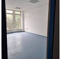 Ffm._Rödelheim - zentral gelegene Büro-Praxisfläche ca. 160 m² - Frankfurt am Main