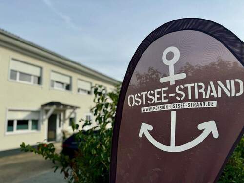 Eigenes Logo und Homepage - 9 Zimmer Hotel, Pension, Gasthof in Börgerende-Rethwisch