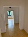 Flur - Etagenwohnung mit 74,60 m&sup2; in Görlitz zur Miete