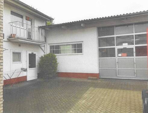Brühl 2 - 50321 Brühl bei Köln - Gewerbehalle rd. 700 m² + Wohnhaus ca. 140 m²