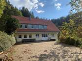 Seitenansicht Eingang - Freizeitheim 'Schwarzschniederhof' in 77728 Oppenau