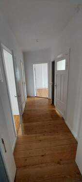 Flur - 3 Zimmer Etagenwohnung zur Miete in Stralsund